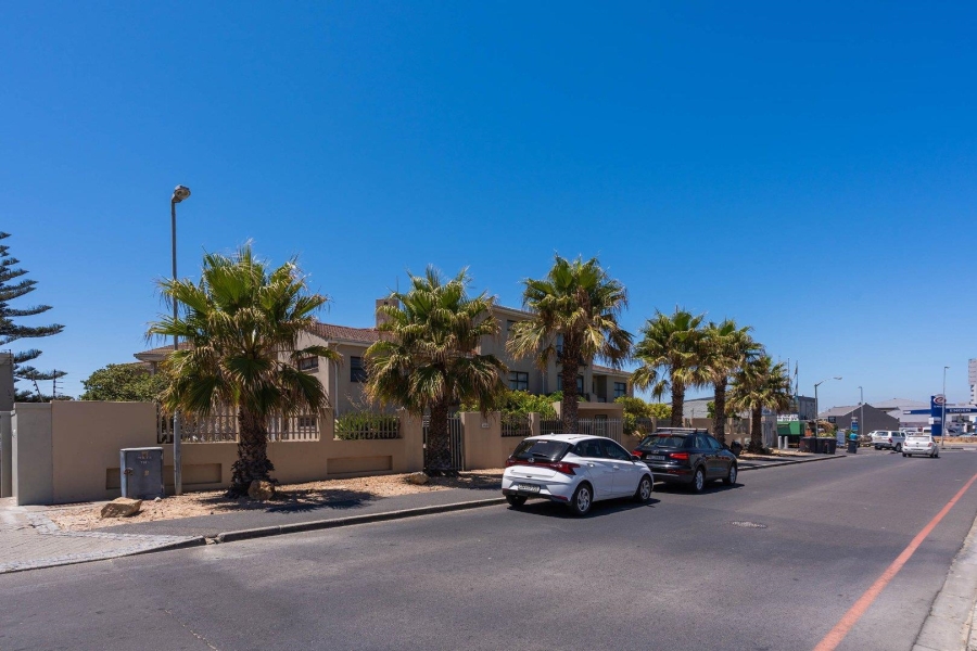 3 Bedroom Property for Sale in Table View Western Cape